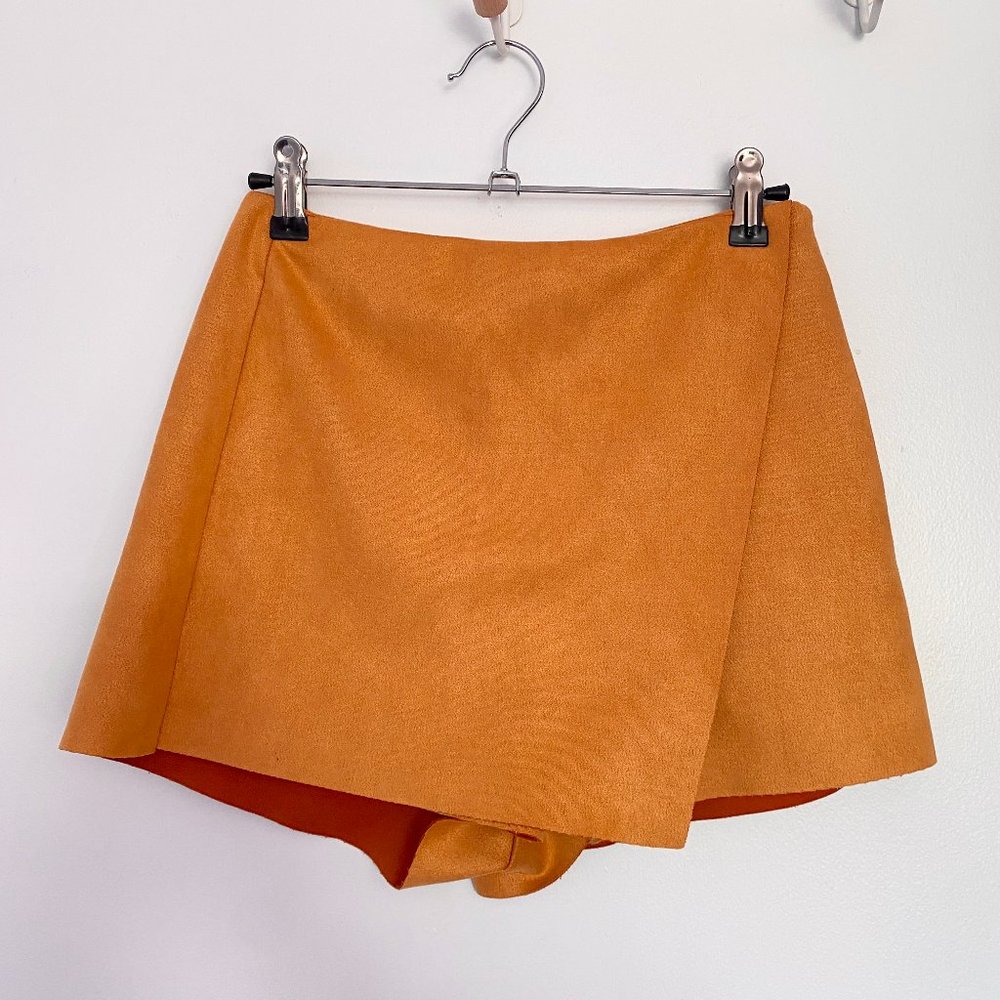 F21 Marigold Faux Suede Mini Skort
